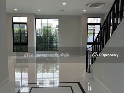 Nantawan Rama 9 New Krungthepkreetha, Bangkok, Thailand Nantawan Rama 9 New Krungthepkreetha, Bangkok, Thailand