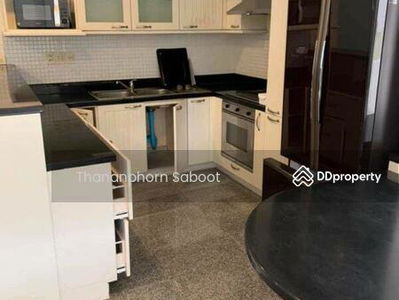 Spacious 3-Bedroom House, Bangkok, Thailand Spacious 3-Bedroom House, Bangkok, Thailand