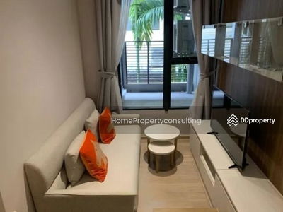 Runesu Thonglor 5, Bangkok, Thailand Runesu Thonglor 5, Bangkok, Thailand