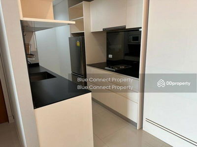 Proud Villa Sathorn-Charoenrat, Bangkok, Thailand Proud Villa Sathorn-Charoenrat, Bangkok, Thailand