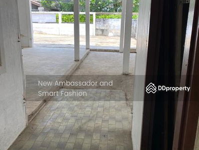 House for Rent on Sukhumvit Soi 64, Suan Luang Bangkok (Owners Post), Bangkok, Thailand House for Rent on Sukhumvit Soi 64, Suan Luang Bangkok (Owners Post), Bangkok, Thailand