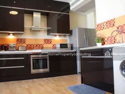 Baan Sathorn Chaopraya, Bangkok, Thailand Baan Sathorn Chaopraya, Bangkok, Thailand