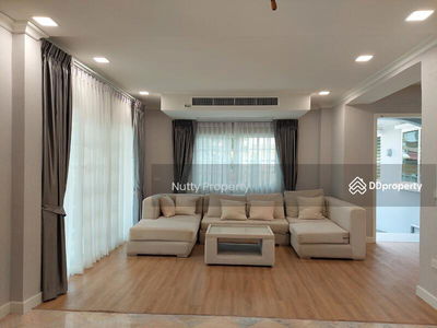 Ladawan Srinakarin, Samut Prakan, Thailand Ladawan Srinakarin, Samut Prakan, Thailand