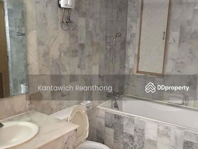 D.S. Tower 1 Sukhumvit 33, Bangkok, Thailand D.S. Tower 1 Sukhumvit 33, Bangkok, Thailand