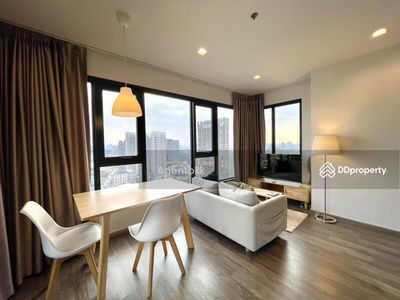 Life Ladprao Valley, Bangkok, Thailand Life Ladprao Valley, Bangkok, Thailand