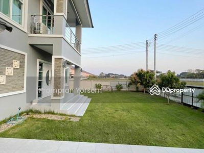 House for rent, 4 bedrooms, 4 bathrooms, very large land, 200 sq m., Chiang Mai, Thailand House for rent, 4 bedrooms, 4 bathrooms, very large land, 200 sq m., Chiang Mai, Thailand
