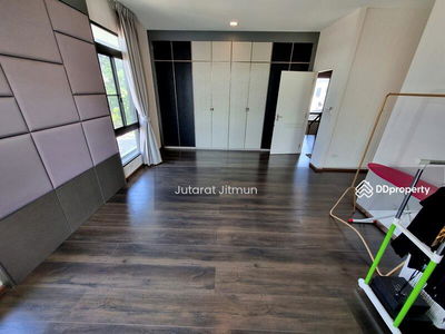 Mantana Bangna Km.7, Samut Prakan, Thailand Mantana Bangna Km.7, Samut Prakan, Thailand