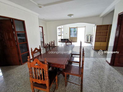H2SR-032 For rent! Two-story house, Theppranee Village, Udon Thani: Two-story house, Theppranee Village, Udon Thani, Thailand H2SR-032 For rent! Two-story house, Theppranee Village, Udon Thani: Two-story house, Theppranee Village, Udon Thani, Thailand