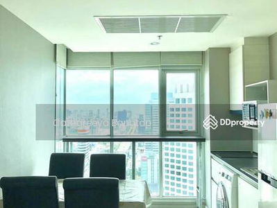 Life Ratchadapisek, Bangkok, Thailand Life Ratchadapisek, Bangkok, Thailand