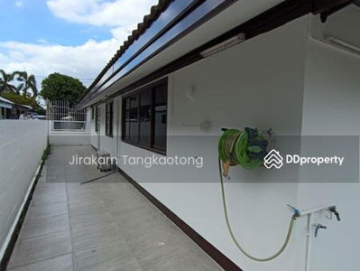 House next to BTS Phahonyothin 59, Bangkok, Thailand House next to BTS Phahonyothin 59, Bangkok, Thailand
