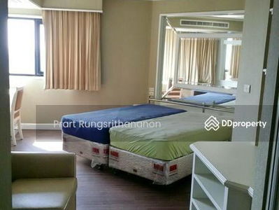 Sathorn Gardens, Bangkok, Thailand Sathorn Gardens, Bangkok, Thailand