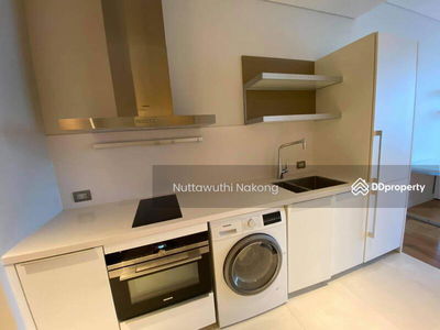 Sindhorn Residence, Bangkok, Thailand Sindhorn Residence, Bangkok, Thailand