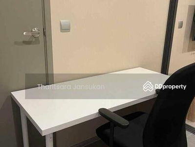 Life Asoke-Rama 9, Bangkok, Thailand Life Asoke-Rama 9, Bangkok, Thailand