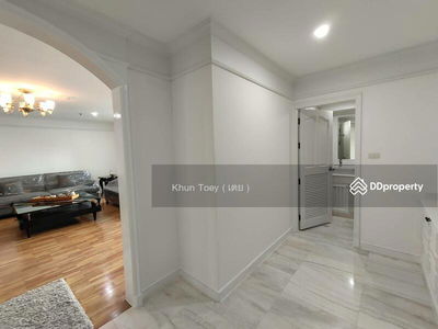 GM Tower, Bangkok, Thailand GM Tower, Bangkok, Thailand