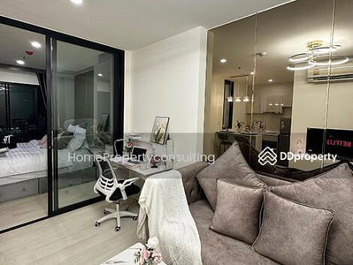 Life Asoke, Bangkok, Thailand Life Asoke, Bangkok, Thailand