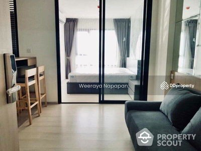 Life Asoke, Bangkok, Thailand Life Asoke, Bangkok, Thailand