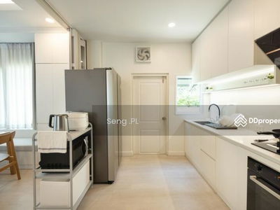 Centro Bangna-Wongwean, Bangkok, Thailand Centro Bangna-Wongwean, Bangkok, Thailand