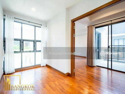 House in Compound, Bangkok, Thailand House in Compound, Bangkok, Thailand