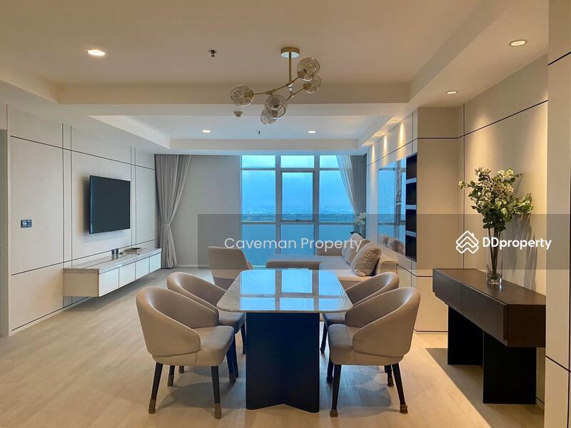 Nusasiri Grand, Bangkok, Thailand Nusasiri Grand, Bangkok, Thailand