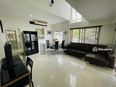 House in Soi Sukhumvit 31 area, Bangkok, Thailand House in Soi Sukhumvit 31 area, Bangkok, Thailand