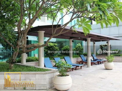 Baan Sathorn Chaopraya, Bangkok, Thailand Baan Sathorn Chaopraya, Bangkok, Thailand