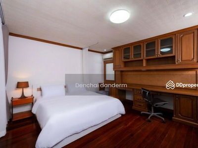 -Large detached house, Soi Lasalle 6, Bangkok, Thailand -Large detached house, Soi Lasalle 6, Bangkok, Thailand