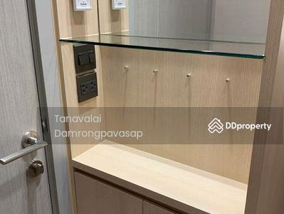 Life Sukhumvit 62, Bangkok, Thailand Life Sukhumvit 62, Bangkok, Thailand