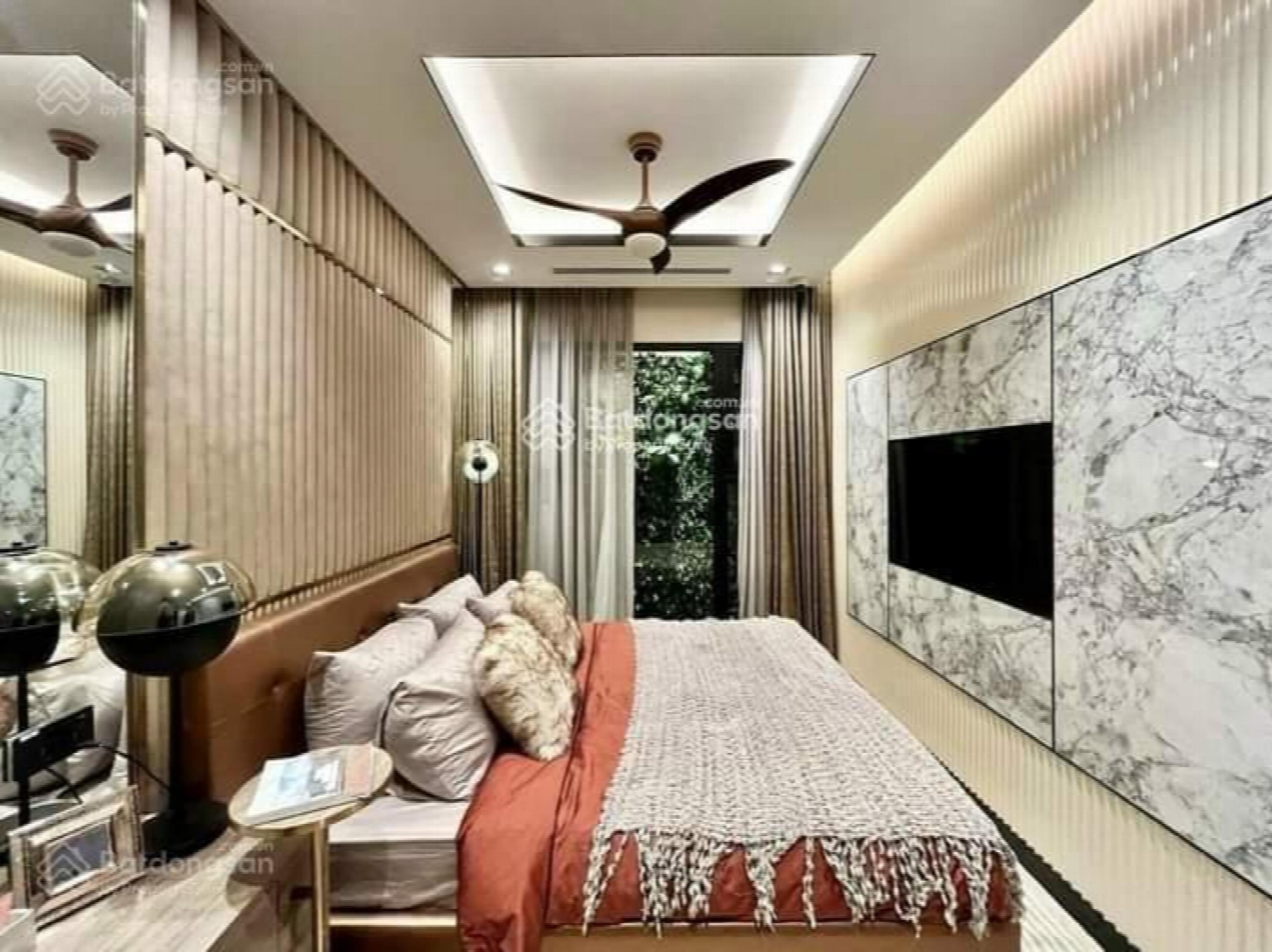 Terra Royal, Vietnam Terra Royal, Vietnam