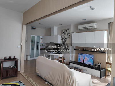 The LightHouse Sathorn–Chareonnakorn, Bangkok, Thailand The LightHouse Sathorn–Chareonnakorn, Bangkok, Thailand