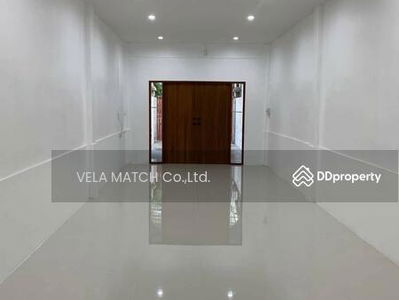 PPE9 Townhouse for rent, 4 floors, 3 bedrooms, 3 bathrooms, Soi Sathu Pradit 26, Bang Phong Phang Subdistrict, Yannawa District, Bangkok, Thailand PPE9 Townhouse for rent, 4 floors, 3 bedrooms, 3 bathrooms, Soi Sathu Pradit 26, Bang Phong Phang Subdistrict, Yannawa District, Bangkok, Thailand