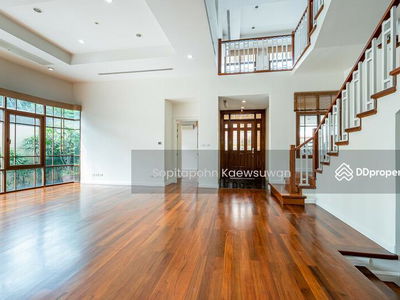 Baan Sansiri Sukhumvit 67, Bangkok, Thailand Baan Sansiri Sukhumvit 67, Bangkok, Thailand