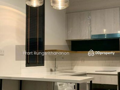 Life One Wireless, Bangkok, Thailand Life One Wireless, Bangkok, Thailand