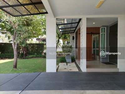 Mantana Bangna Km.7, Samut Prakan, Thailand Mantana Bangna Km.7, Samut Prakan, Thailand