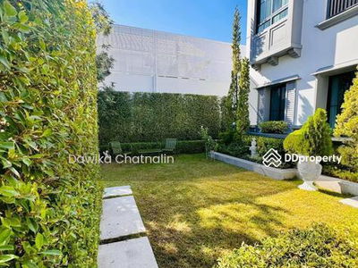 Nantawan Rama 9 Srinakarin, Bangkok, Thailand Nantawan Rama 9 Srinakarin, Bangkok, Thailand