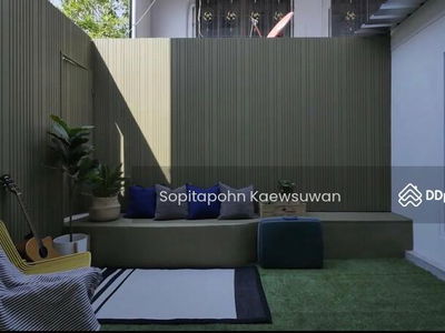 10110, Bangkok, Thailand 10110, Bangkok, Thailand