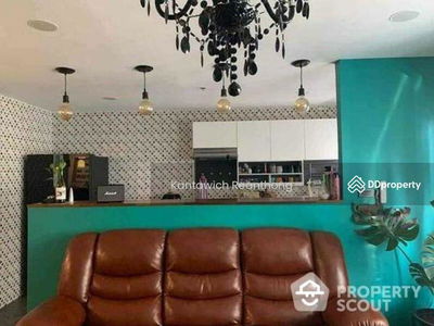 Top View Tower, Bangkok, Thailand Top View Tower, Bangkok, Thailand