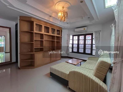 Suthep, Chiang Mai, Thailand Suthep, Chiang Mai, Thailand