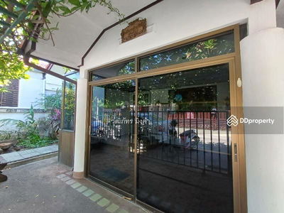 Suthep, Chiang Mai, Thailand Suthep, Chiang Mai, Thailand