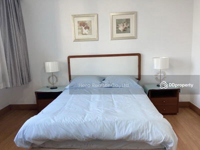 Royal River Place, Bangkok, Thailand Royal River Place, Bangkok, Thailand