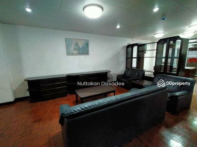 I.T.F. Silom Palace Condominium, Bangkok, Thailand I.T.F. Silom Palace Condominium, Bangkok, Thailand