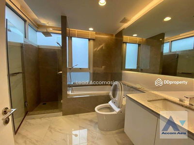 Nusasiri Grand, Bangkok, Thailand Nusasiri Grand, Bangkok, Thailand