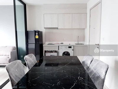 Life Sukhumvit 48, Bangkok, Thailand Life Sukhumvit 48, Bangkok, Thailand