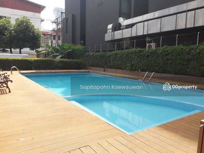 Rishi Court, Bangkok, Thailand Rishi Court, Bangkok, Thailand