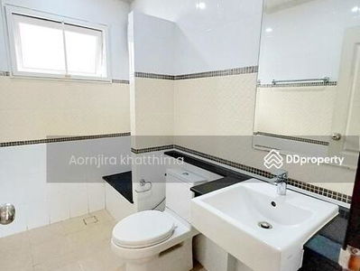 R0232 2-story detached house for rent, near Sarasas Witaed Lanna School, only 750 m., Chiang Mai, Thailand R0232 2-story detached house for rent, near Sarasas Witaed Lanna School, only 750 m., Chiang Mai, Thailand