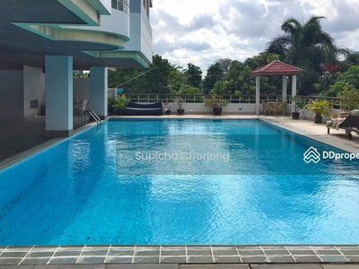 P.W.T. Mansion, Bangkok, Thailand P.W.T. Mansion, Bangkok, Thailand