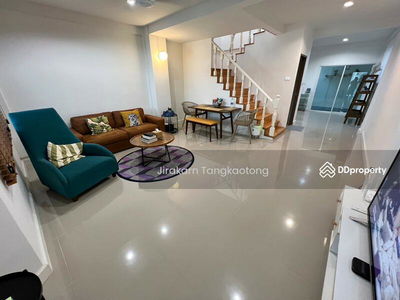 Soi Vibhavadi 76, Bangkok, Thailand Soi Vibhavadi 76, Bangkok, Thailand