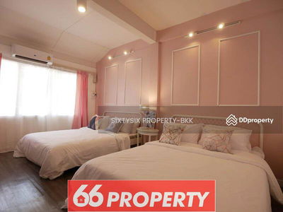 Townhouse for Rent, Bangkok, Thailand Townhouse for Rent, Bangkok, Thailand