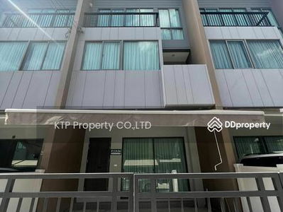 Baan Klang Muang Rama 9-Krungthep Kreetha, Bangkok, Thailand Baan Klang Muang Rama 9-Krungthep Kreetha, Bangkok, Thailand