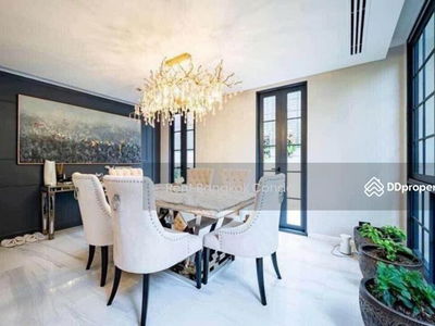 Quarter 31, Bangkok, Thailand Quarter 31, Bangkok, Thailand