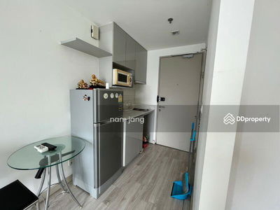 IDEO Mobi Sathorn, Bangkok, Thailand IDEO Mobi Sathorn, Bangkok, Thailand